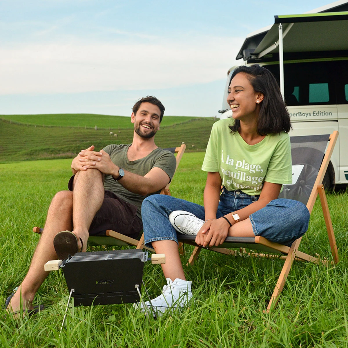 Knister Grill Small – Tragbarer Holzkohlegrill 10 Knister Grill Small – Tragbarer Holzkohlegrill – Bild 10