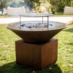 OFYR Feuerplatte XL Corten -Napoleon Verkaufsgeschäft ofyr feuerplatte xl corten 8ecd2f742c74aee4742d835651841eeb